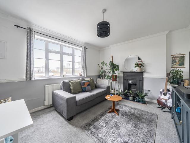 Apartment for rent in London Borough of Lewisham, Deptford