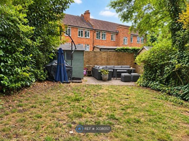 Apartment for rent in Upper Sydenham, Greater London