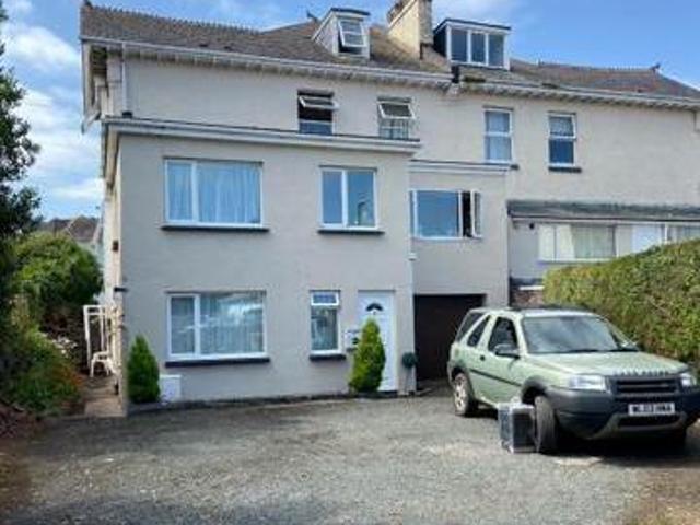 House for rent in Goodrington, Livermead