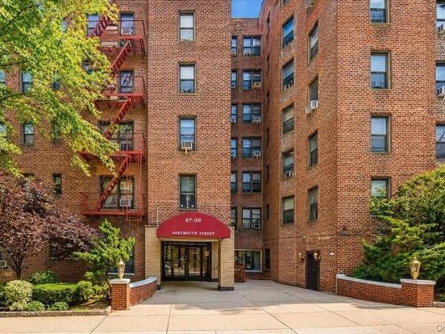 Property for sale in Queens, Arverne