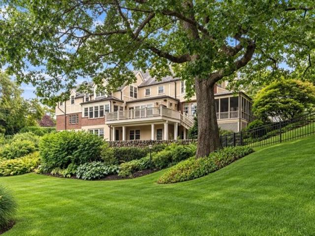 House for sale in Winchester, Middlesex County