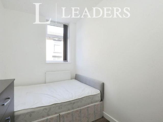 House for rent in Burslem, Stoke-on-Trent