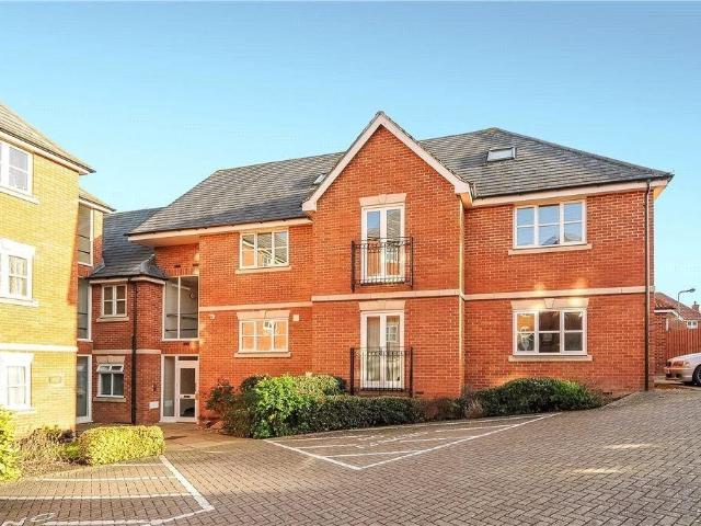 Apartment for rent in Shenley Church End, Milton Keynes
