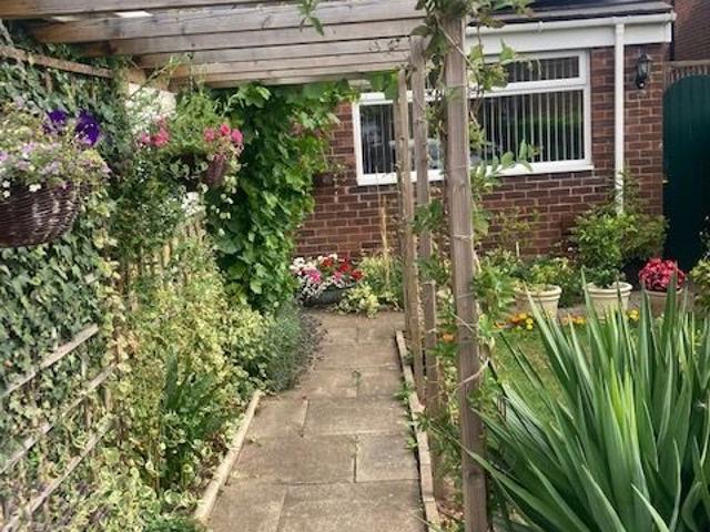 Room for rent in Walsgrave On Sowe, West Midlands