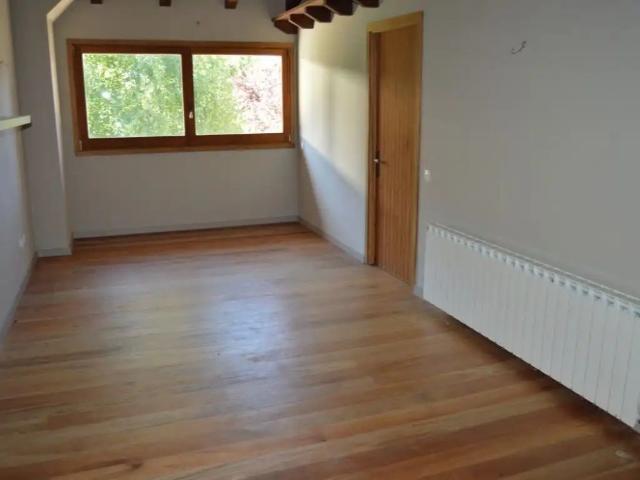 Apartamento en alquiler en Das, Girona