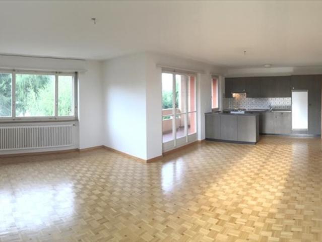 Wohnung mieten in Düdingen, Freiburg