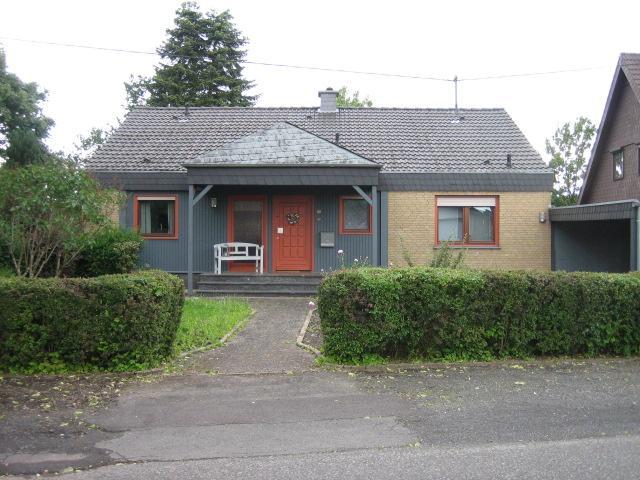 Villa kaufen in Windhagen, Rheinland-Pfalz