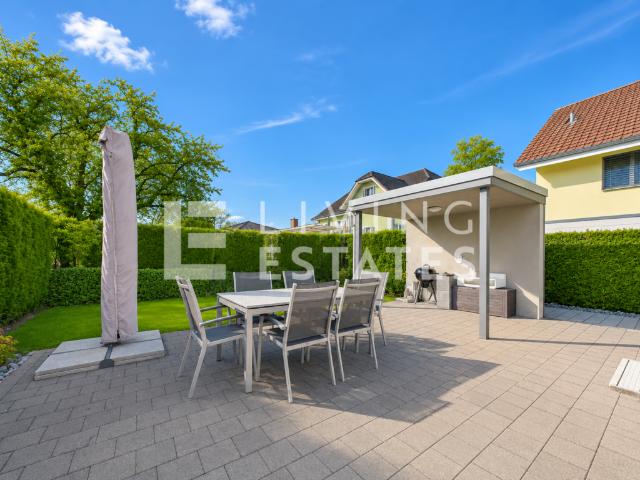 Einfamilienhaus mieten in Sarmenstorf, Bezirk Bremgarten