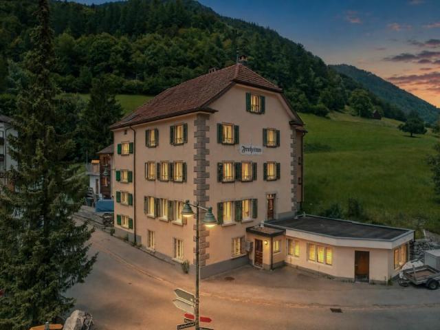 Haus kaufen in Pfäfers, St. Gallen