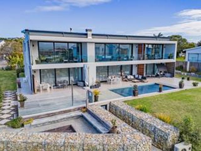 House for sale in Plettenberg Bay, Garden Route District Municipality