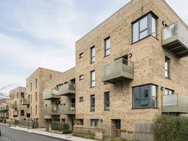 Apartment for rent in Camberwell, Greater London