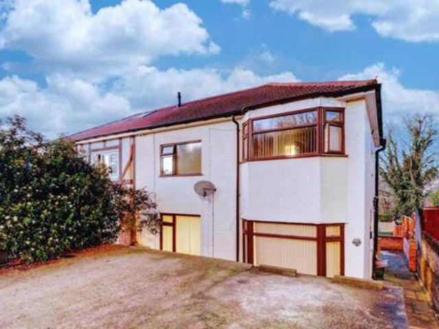 House for sale in High Wycombe Community Board, High Wycombe