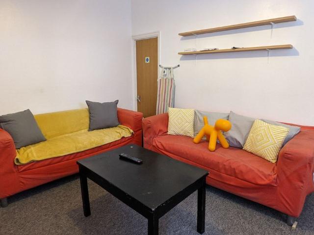 House for rent in Castlefield, Cressex