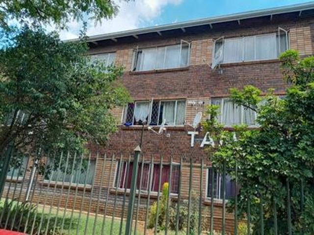 Apartment for sale in Waterkloof, Gauteng