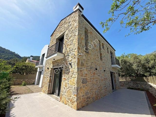 Mesudiye, Datça içerisinde satılık Villa