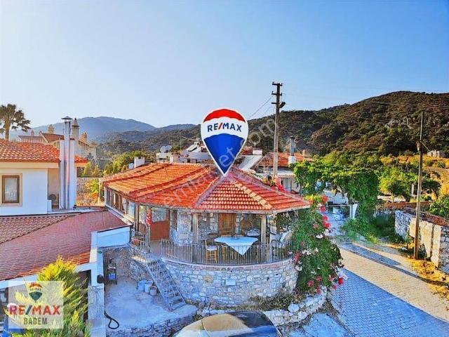 Kızlan, Datça içerisinde satılık Villa