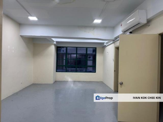 Shop for rent in Petaling, Damansara Damai