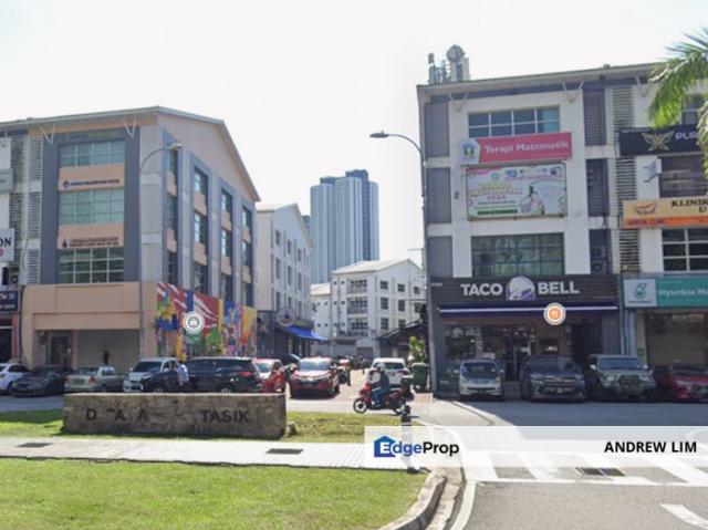 Shop for rent in Country Heights Damansara, Kuala Lumpur