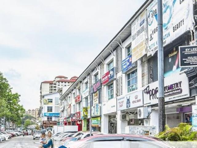 Shop for rent in Country Heights Damansara, Kuala Lumpur