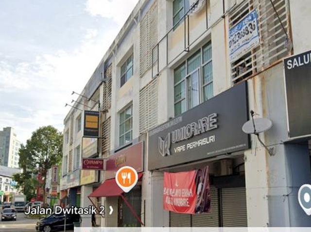 Shop for rent in Bandar Sri Permaisuri, Kuala Lumpur