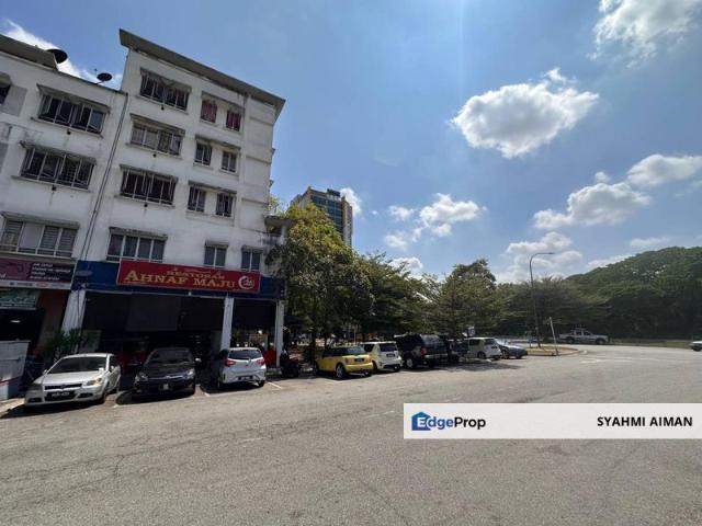 Condominium for sale in Petaling, Alam Impian