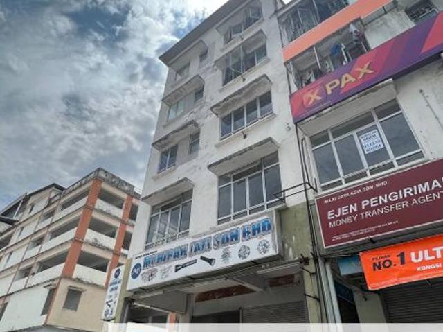Shop for sale in Petaling, Alam Impian