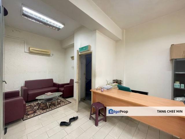 Shop for sale in Petaling, Alam Impian