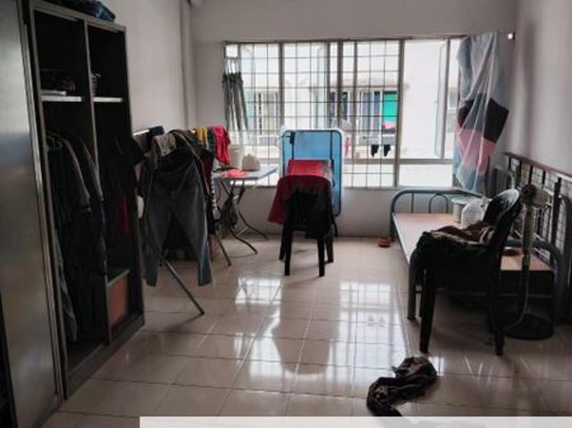 Flat for sale in Shah Alam, Petaling
