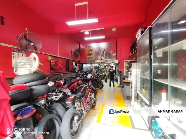 Shop for rent in Langat, Selangor
