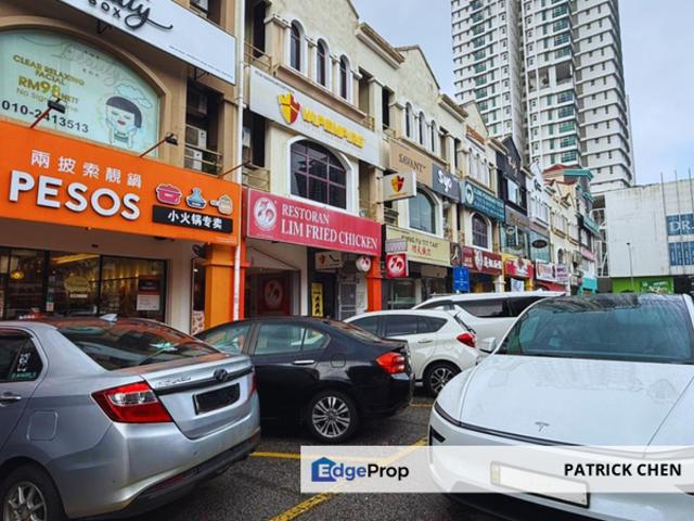 Shop for rent in Petaling, Damansara Damai