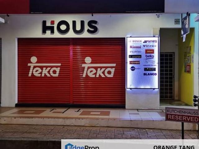 Shop for rent in Petaling, Damansara Damai