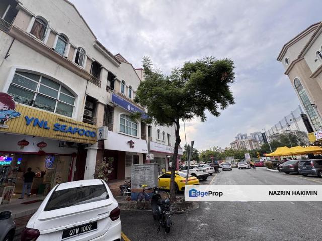 Shop for sale in Petaling, Damansara Damai