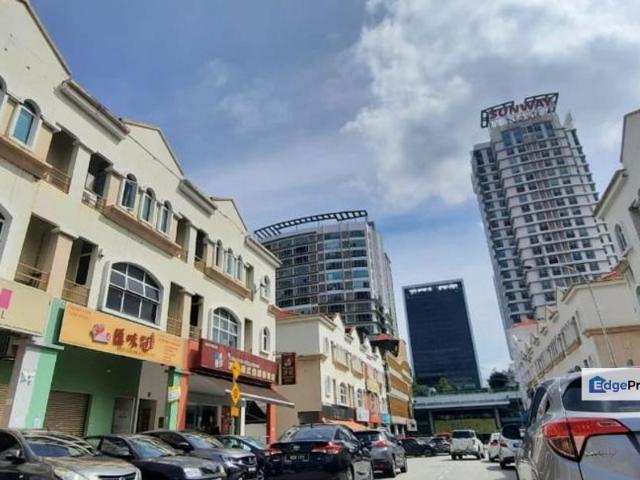 Shop for rent in Petaling, Damansara Damai