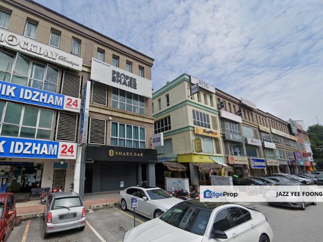 Shop for rent in Petaling, Damansara Damai