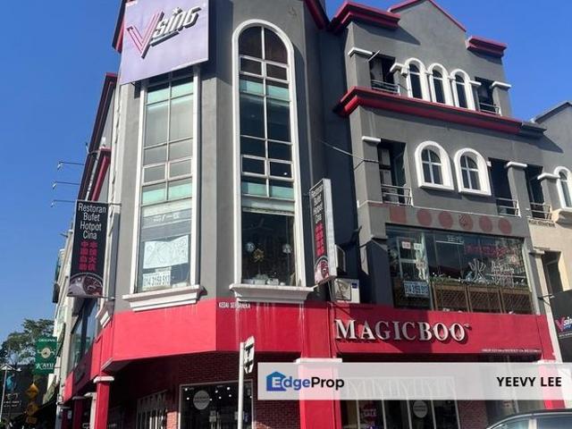 Shop for rent in Petaling, Damansara Damai