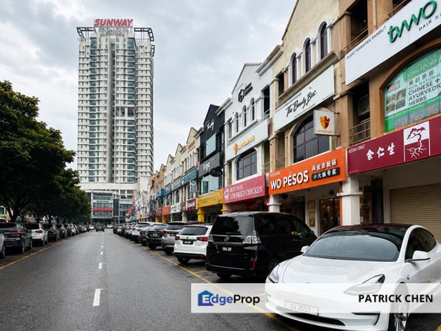Shop for rent in Petaling, Damansara Damai
