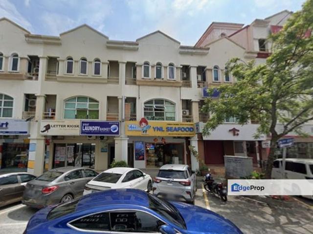 Shop for rent in Petaling, Damansara Damai