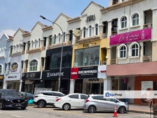 Shop for rent in Petaling, Damansara Damai