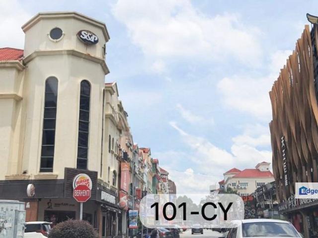 Shop for rent in Kota Damansara, Petaling Jaya