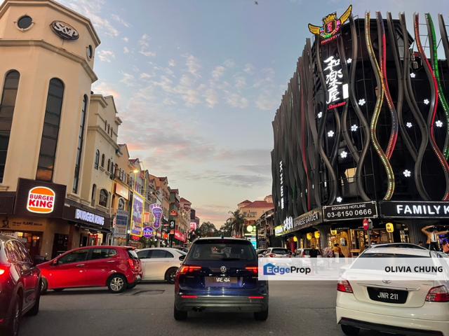 Shop for rent in Petaling, Damansara Damai