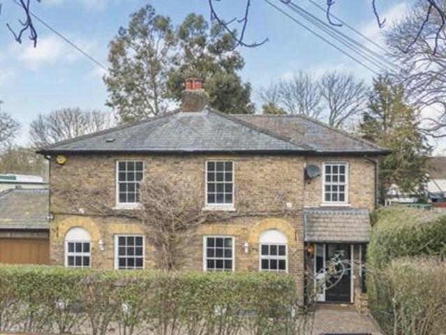 House for sale in Lyons, Greater London