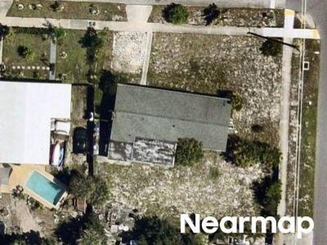 House for sale in Lake Park, Florida