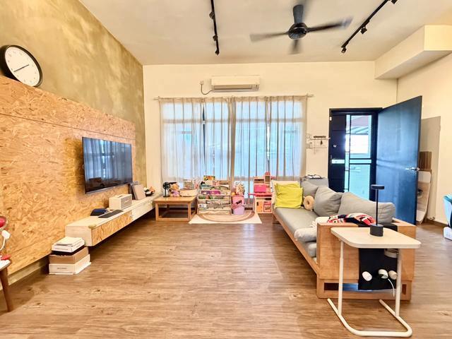 Terraced House for sale in Ulu Tiram, Johor