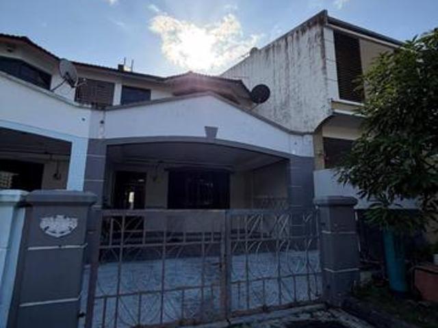 Terraced House for sale in Ulu Tiram, Johor
