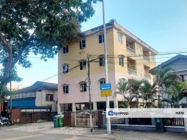House for sale in Country Heights Damansara, Kuala Lumpur