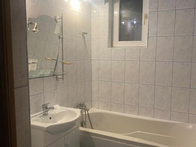 Apartament închirieri