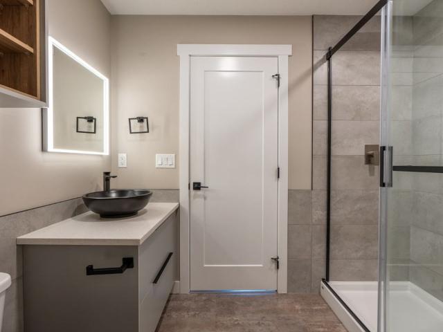 Apartment for rent in Wedgewood, Alberta