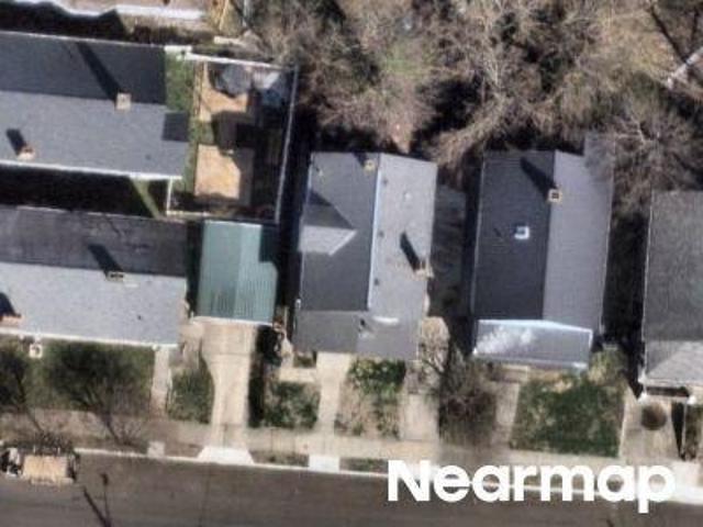 House for sale in Evanston, Roselawn