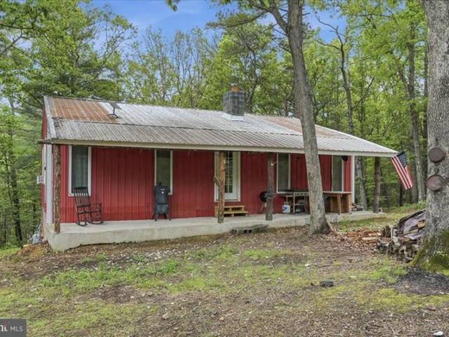 House for sale in Slanesville, West Virginia