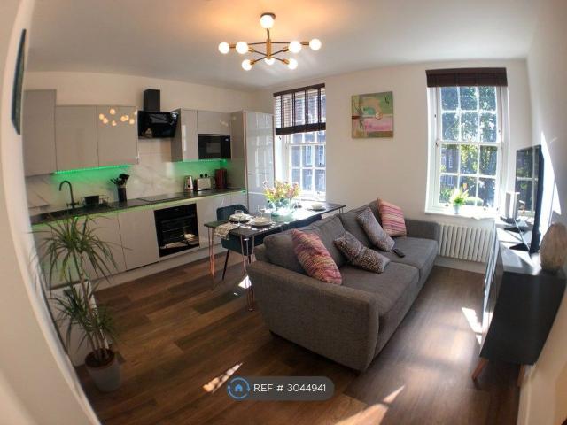 House for rent in London Borough of Lambeth, Greater London
